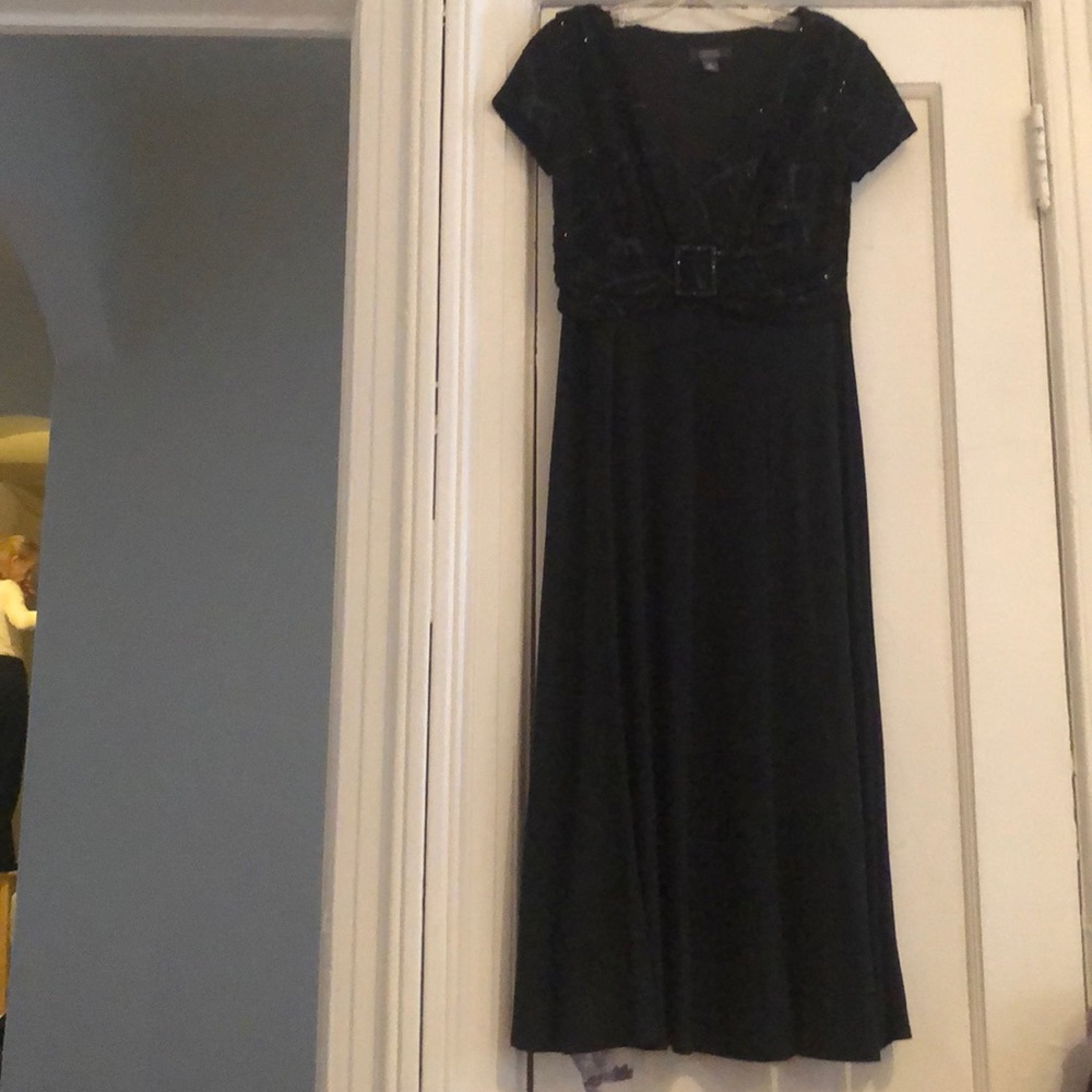 Mid length sparkling top dress, size 10